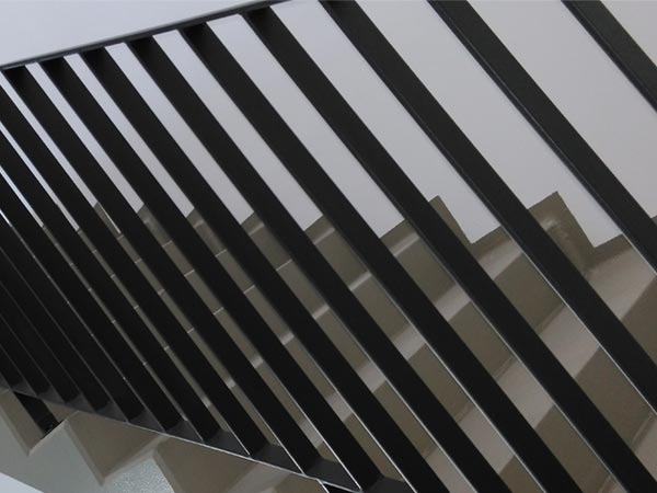 balustrada din profile metalice